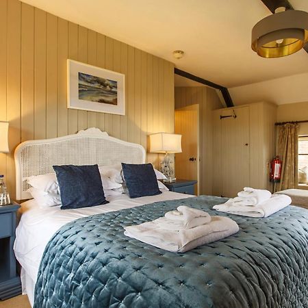 홀트 Cley Windmill B&B 외부 사진