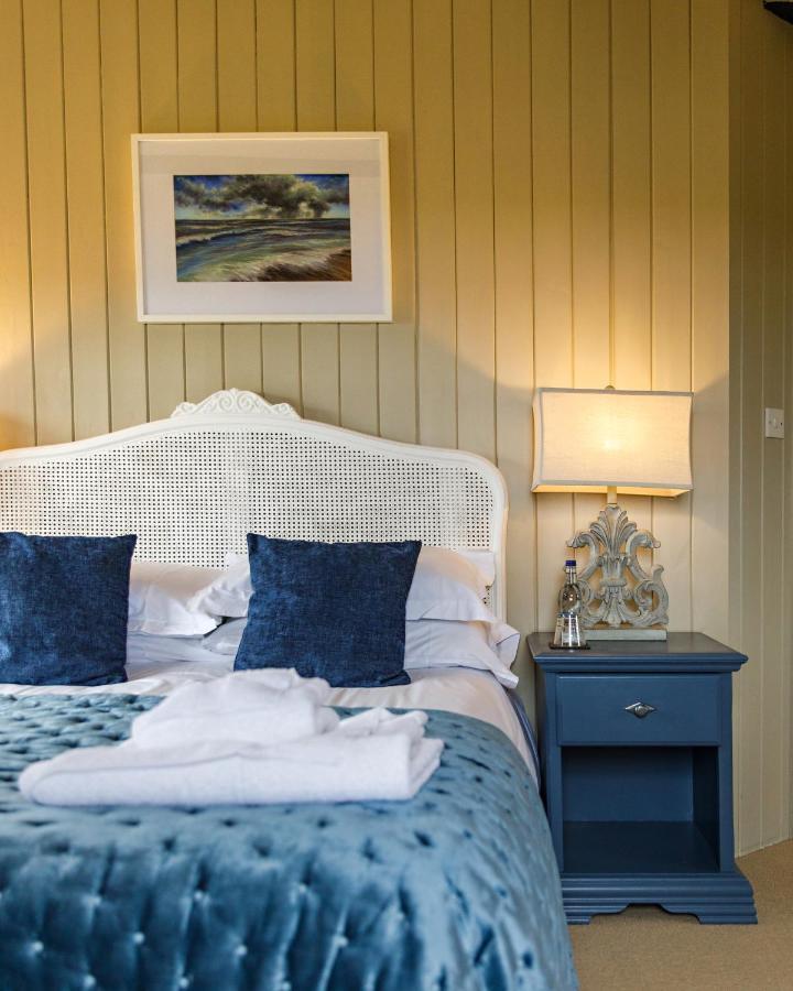 홀트 Cley Windmill B&B 외부 사진