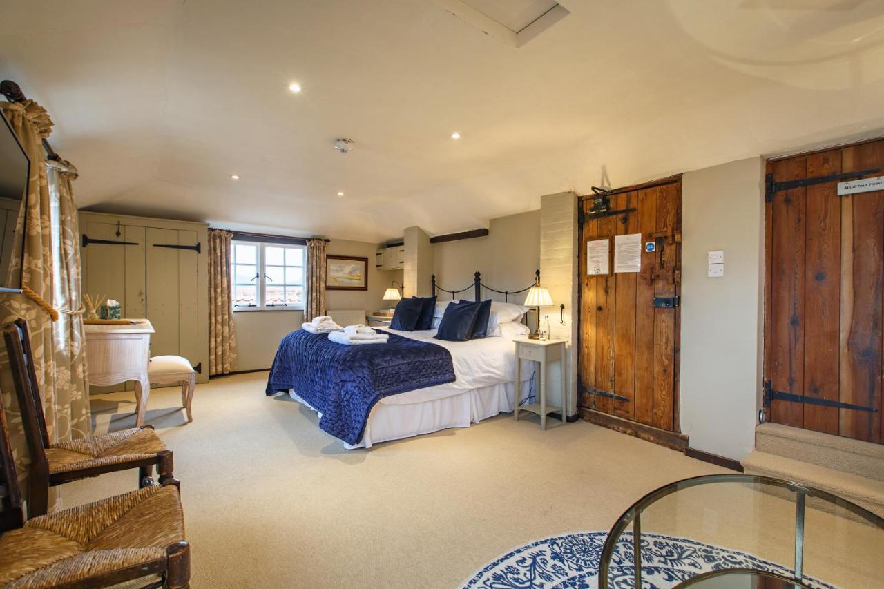 홀트 Cley Windmill B&B 외부 사진