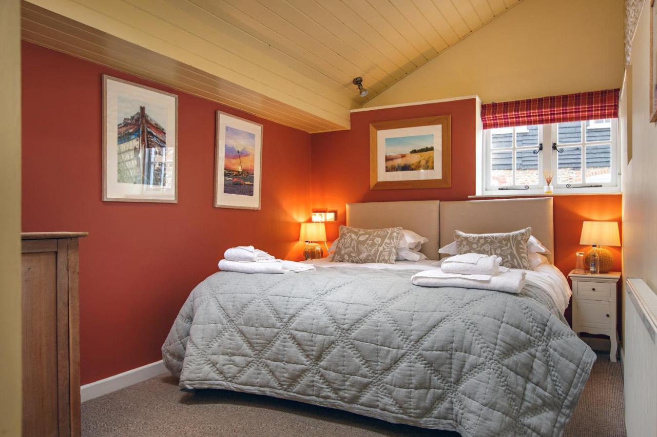 홀트 Cley Windmill B&B 외부 사진