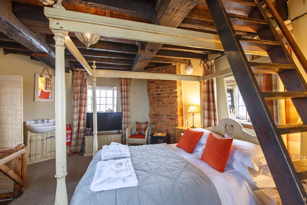 홀트 Cley Windmill B&B 외부 사진
