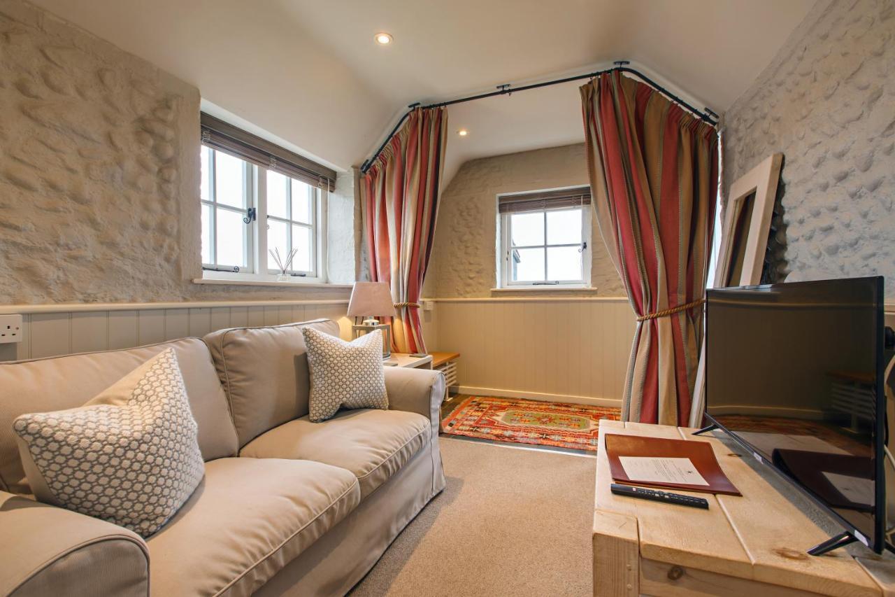 홀트 Cley Windmill B&B 외부 사진